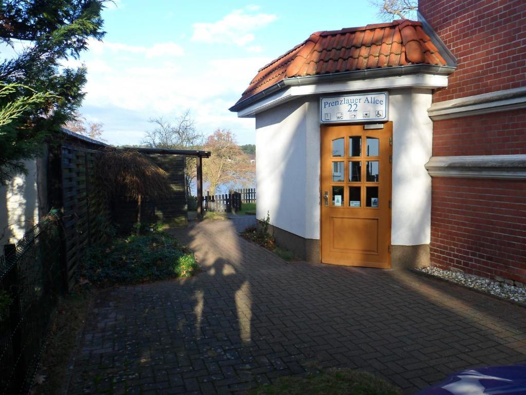 Stadtsee-Pension Templin Bagian luar foto